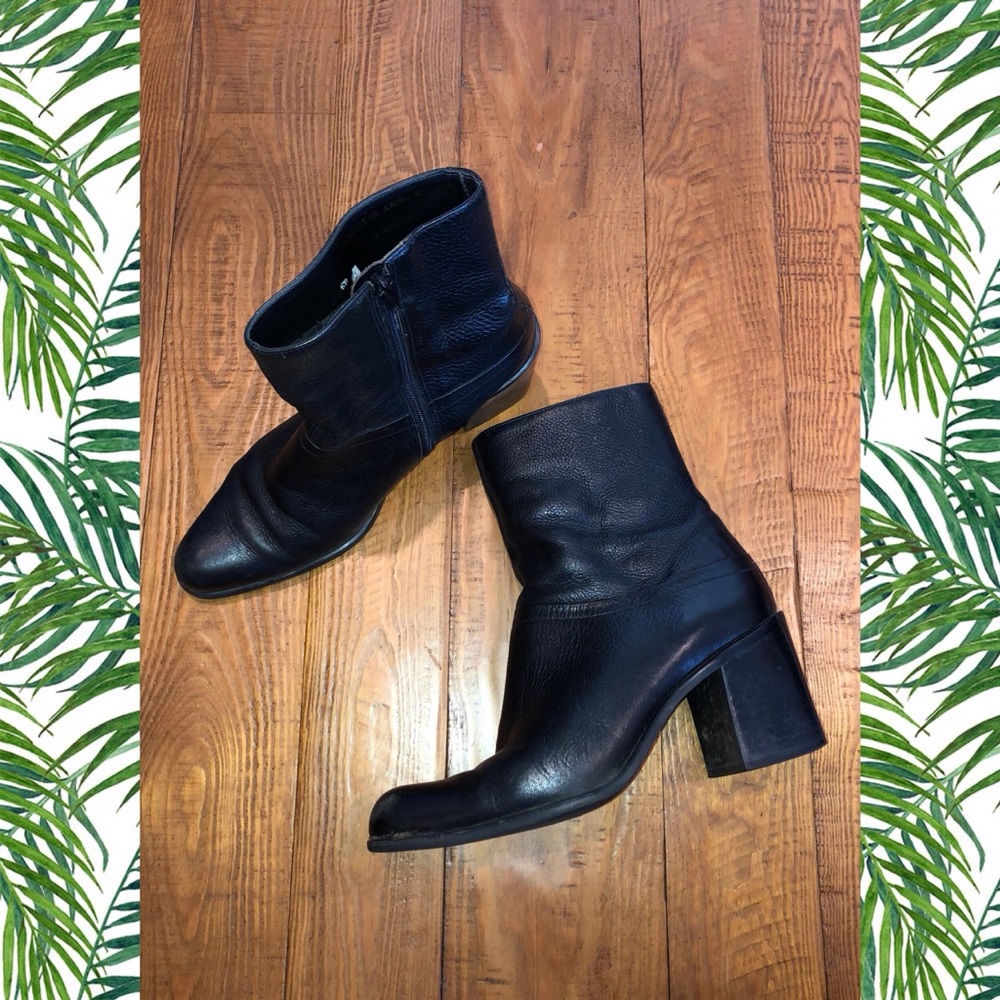 KB&Company Ankle Boots!